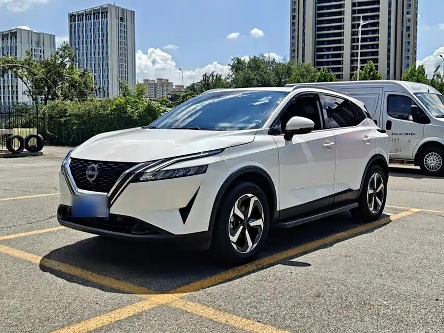 Открыть фотографии: Nissan Qashqai III