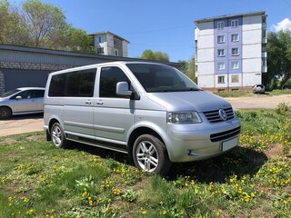 2009 Volkswagen Multivan T5, серебристый, 3000000 рублей, вид 4