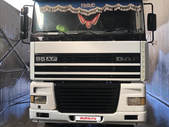 2001 DAF XF 95, белый, 3000000 рублей - вид 1