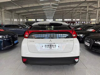 2023 Mitsubishi Eclipse Cross I Рестайлинг, белый, 1950700 рублей, вид 5
