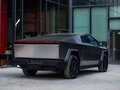 2026 Tesla Cybertruck Cyberbeast, серебристый - вид 11