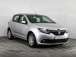 2014 Renault Sandero II, серебристый, 799000 рублей, вид 1