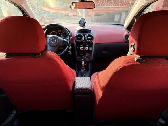 2007 Opel Corsa D, чёрный, 400000 рублей - вид 4