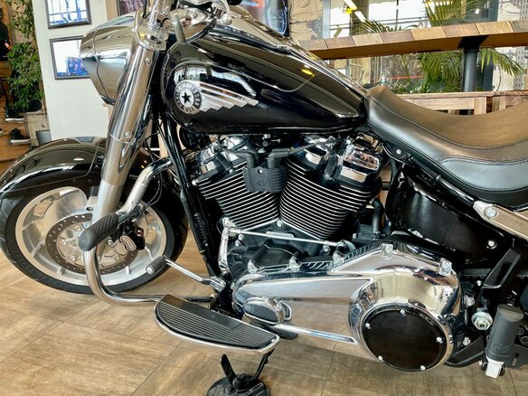 2025 Harley-Davidson Fat Boy, чёрный, 3300000 рублей - вид 11