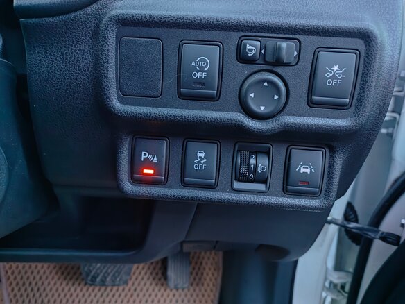 2020 Nissan Note II Рестайлинг, белый, 1200000 рублей - вид 15
