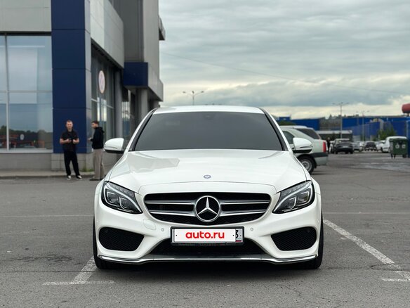2015 Mercedes-Benz C-Класс 250 IV (W205), белый, 2350000 рублей - вид 2