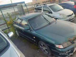 1998 Mazda 626 V (GF), зелёный, 45000 рублей, вид 3