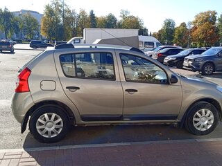 2012 Renault Sandero I, бежевый, 550000 рублей, вид 2