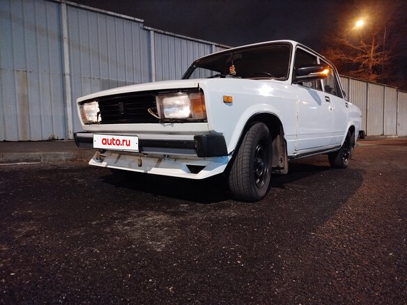 1999 Lada (ВАЗ) 2105, белый, 149000 рублей - вид 16