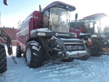 2019 Брянсксельмаш КЗС-1218, красный, 6070000 рублей, вид 2