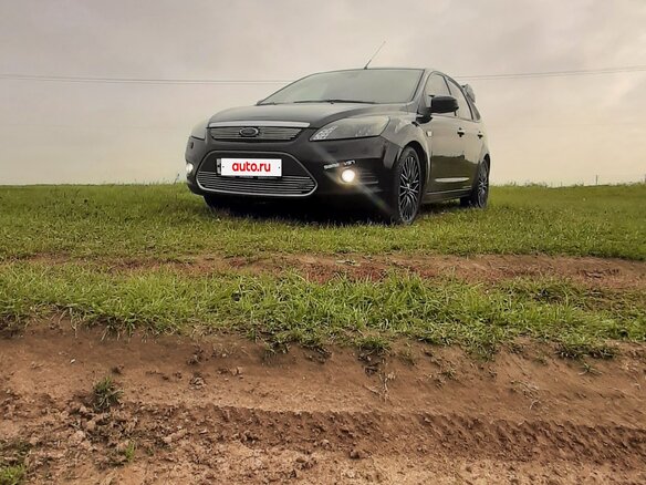 2010 Ford Focus II Рестайлинг, чёрный, 550000 рублей - вид 7