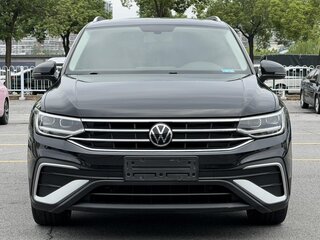 2023 Volkswagen Tiguan Allspace II Рестайлинг, чёрный, 2453000 рублей, вид 4
