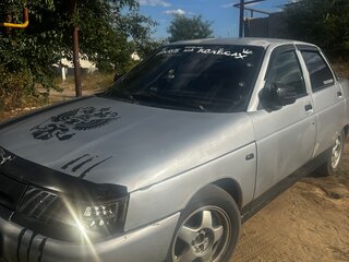 2005 Lada (ВАЗ) 2110, серебристый, 150000 рублей, вид 1