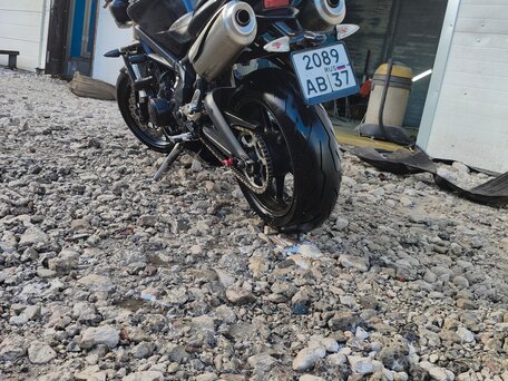 2010 Triumph Street Triple, чёрный, 440000 рублей, вид 5
