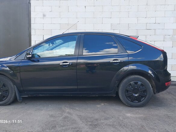 2010 Ford Focus II Рестайлинг, чёрный, 485000 рублей - вид 9