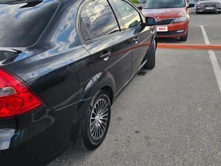 2010 Chevrolet Aveo I Рестайлинг, чёрный, 440000 рублей, вид 3