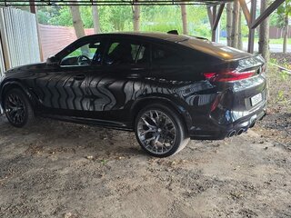 2020 BMW X6 M III (F96), чёрный, 8250000 рублей, вид 4