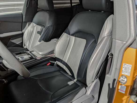 2018 Audi Q8 55 TFSI I (4M), оранжевый, 5150000 рублей - вид 19