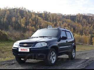 2009 Chevrolet Niva I Рестайлинг, чёрный, 340000 рублей, вид 1