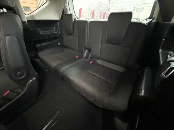 2023 Honda Freed II Рестайлинг, белый, 1450000 рублей - вид 16