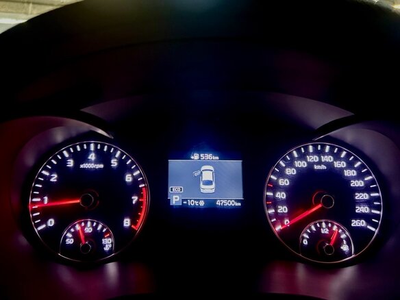 2019 Kia Optima IV Рестайлинг, белый, 2000000 рублей - вид 6
