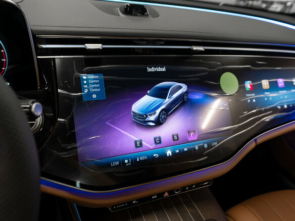 2026 Mercedes-Benz E-Класс 300 VI (W214, S214), чёрный - вид 21