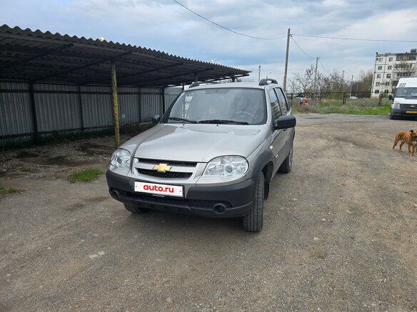 2014 Chevrolet Niva I Рестайлинг, серый, 650000 рублей
