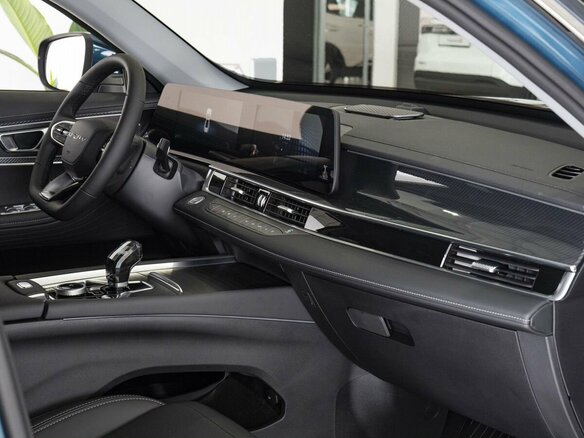2025 Chery Tiggo 7L I, синий - вид 17