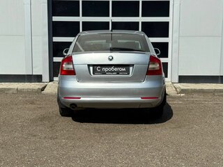 2013 Skoda Octavia II (A5) Рестайлинг, серебристый, 542000 рублей, вид 4