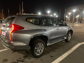 2017 Mitsubishi Pajero Sport III, серый, 3300000 рублей, вид 3