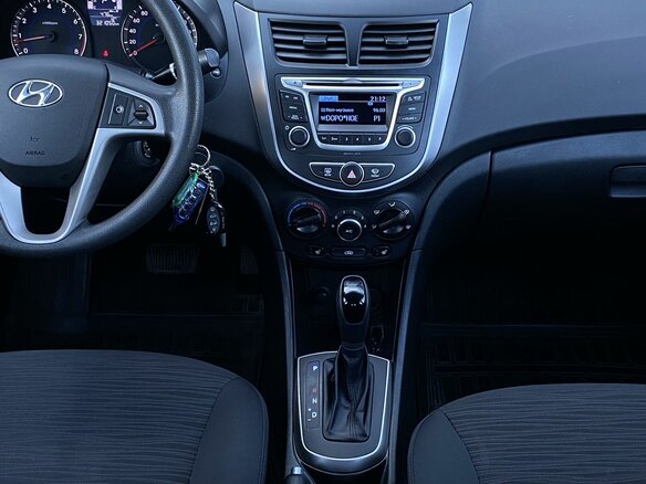 2016 Hyundai Solaris I Рестайлинг, чёрный, 649000 рублей - вид 11