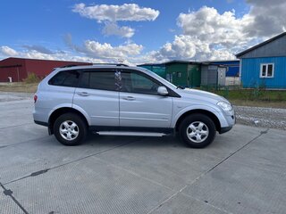 2014 SsangYong Kyron I Рестайлинг, серебристый, 900000 рублей, вид 2