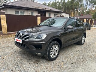2015 Volkswagen Touareg II Рестайлинг, коричневый, 2500000 рублей, вид 2