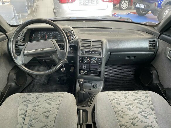 2005 Lada (ВАЗ) 2112, красный - вид 12