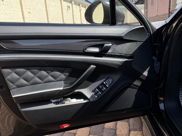 2011 Porsche Panamera Turbo S I, серый, 10500000 рублей - вид 8