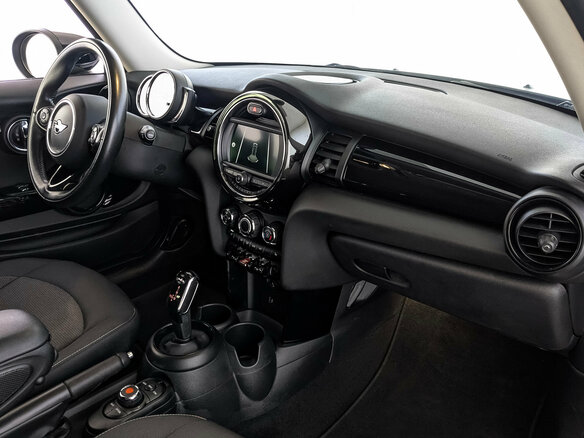 2020 Mini Hatch Cooper III (F55/F56) Рестайлинг, серый - вид 10