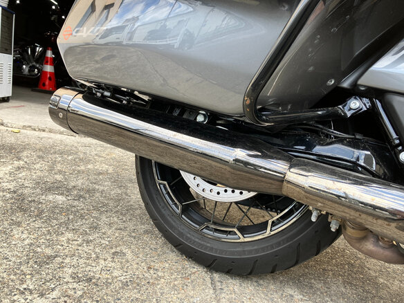 2025 Harley-Davidson CVO Road Glide, серый - вид 29