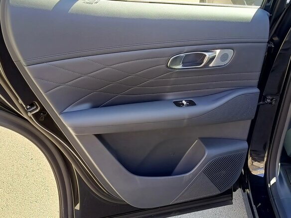 2026 Geely Galaxy Starship 7 135km, чёрный - вид 13