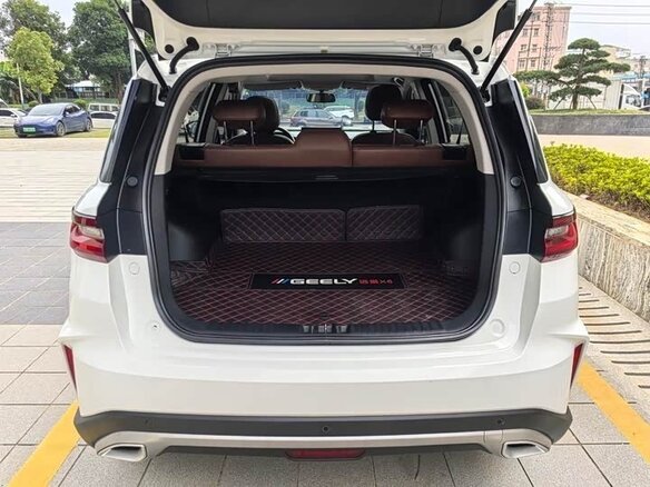 2023 Geely Vision X6 Pro, белый, 1090000 рублей - вид 15