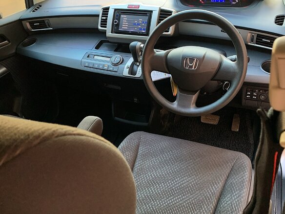 2014 Honda Freed I Рестайлинг, серый, 1090000 рублей - вид 7