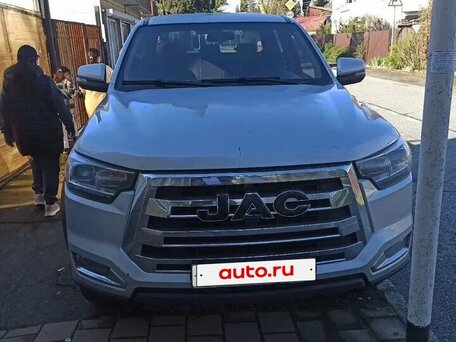 JAC T8