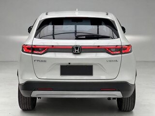 2022 Honda Vezel II, белый, 1273000 рублей, вид 2