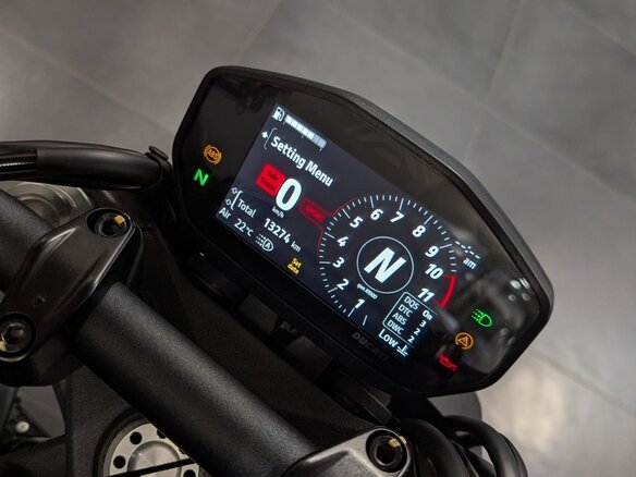 2021 Ducati Monster 937, серый, 990000 рублей - вид 10