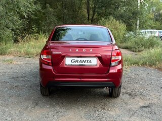 2026 Lada (ВАЗ) Granta I Рестайлинг, красный, 1208000 рублей, вид 4