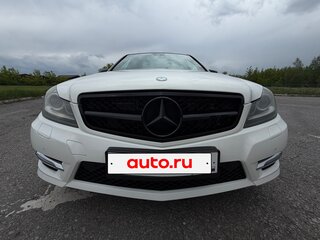 2011 Mercedes-Benz C-Класс 300 III (W204) Рестайлинг, белый, 2050000 рублей, вид 3