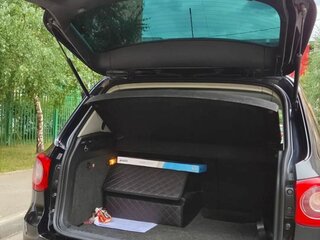 2011 Volkswagen Tiguan I, чёрный, 1100000 рублей, вид 4