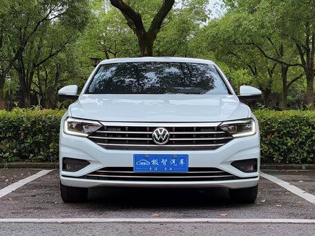 2022 Volkswagen Sagitar III, белый, 1725000 рублей, вид 2