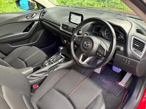2017 Mazda Axela III Рестайлинг, пурпурный, 1050000 рублей - вид 22