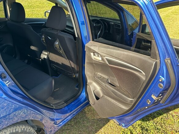2017 Honda Fit III Рестайлинг, синий, 950000 рублей - вид 13