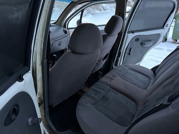 2011 Daewoo Matiz I Рестайлинг, белый, 90000 рублей - вид 9